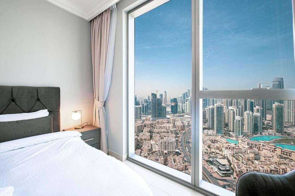 Magnificent Brand New Lux 3Br Burj & Fountain View Apartment Dubai Luaran gambar